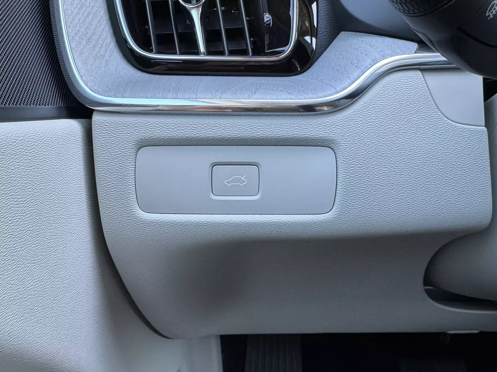 Volvo XC60 2.0 B5 Mild Hybrid 249cv AWD Plus Dark 249 CV Automático