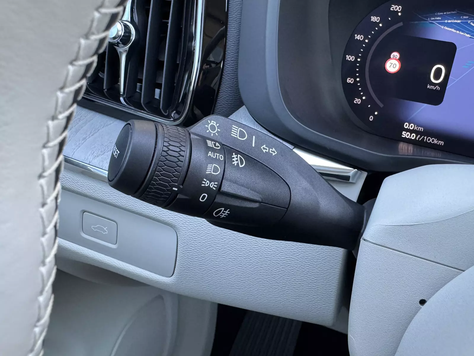Volvo XC60 2.0 B5 Mild Hybrid 249cv AWD Plus Dark 249 CV Automático