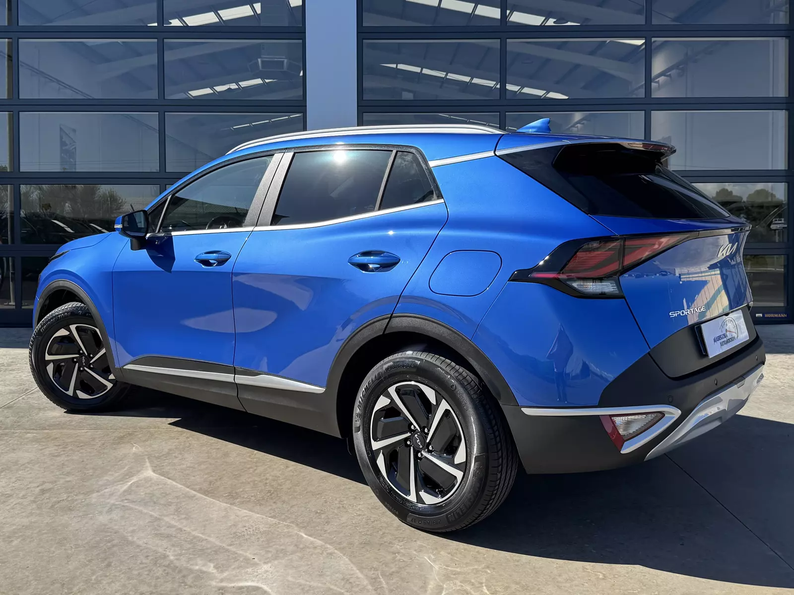 Kia Sportage 1.6 T-GDi HEV 230cv Drive 230 CV Automático