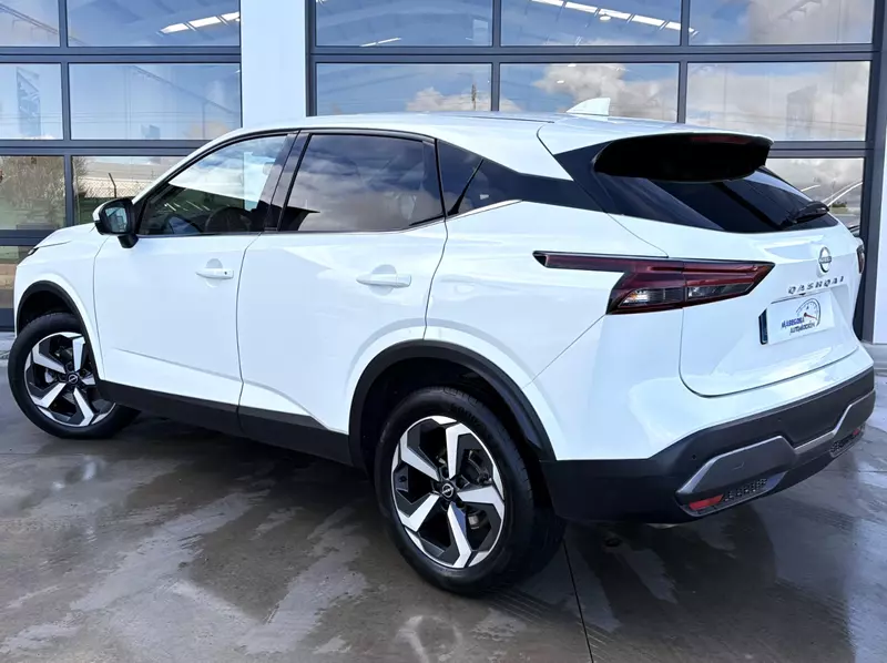 Nissan Qashqai DIG-T 1.3 140cv mHEV N-Connecta 140 CV Manual