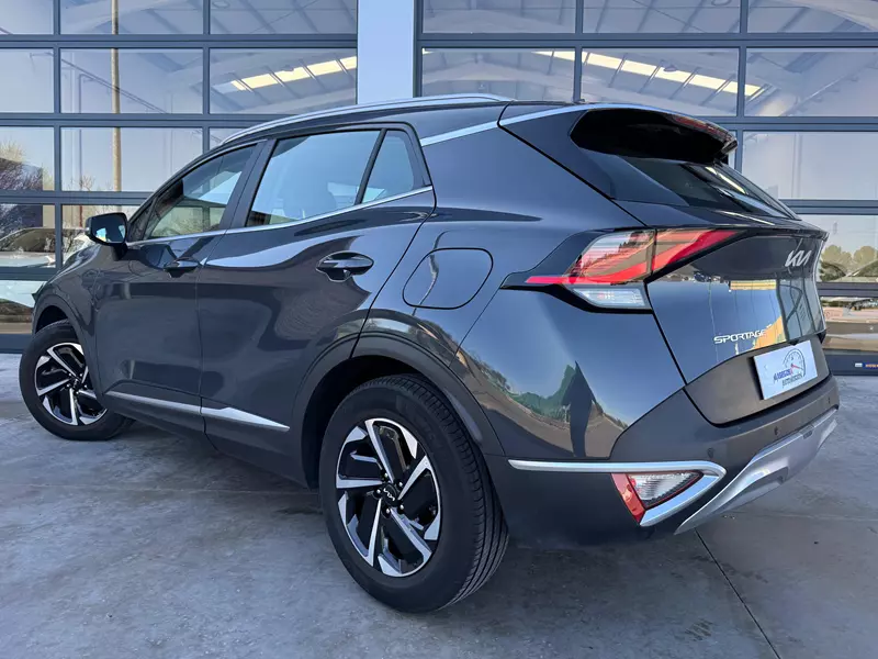 KIA Sportage 1.6 T-GDI MHEV 150CV Drive 4x2 150 CV Manual