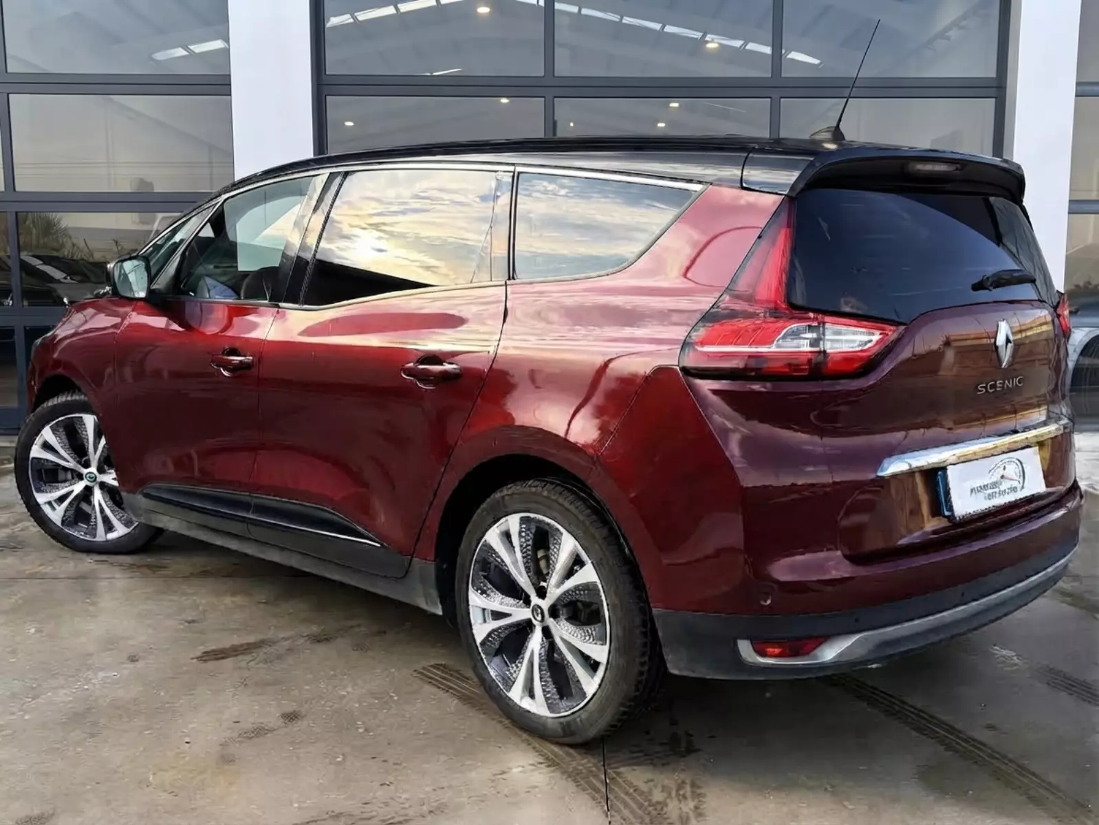 Renault  Grand Scenic Zen Energy TCe 103 kW (140 CV) 7 plazas 140 CV Manual