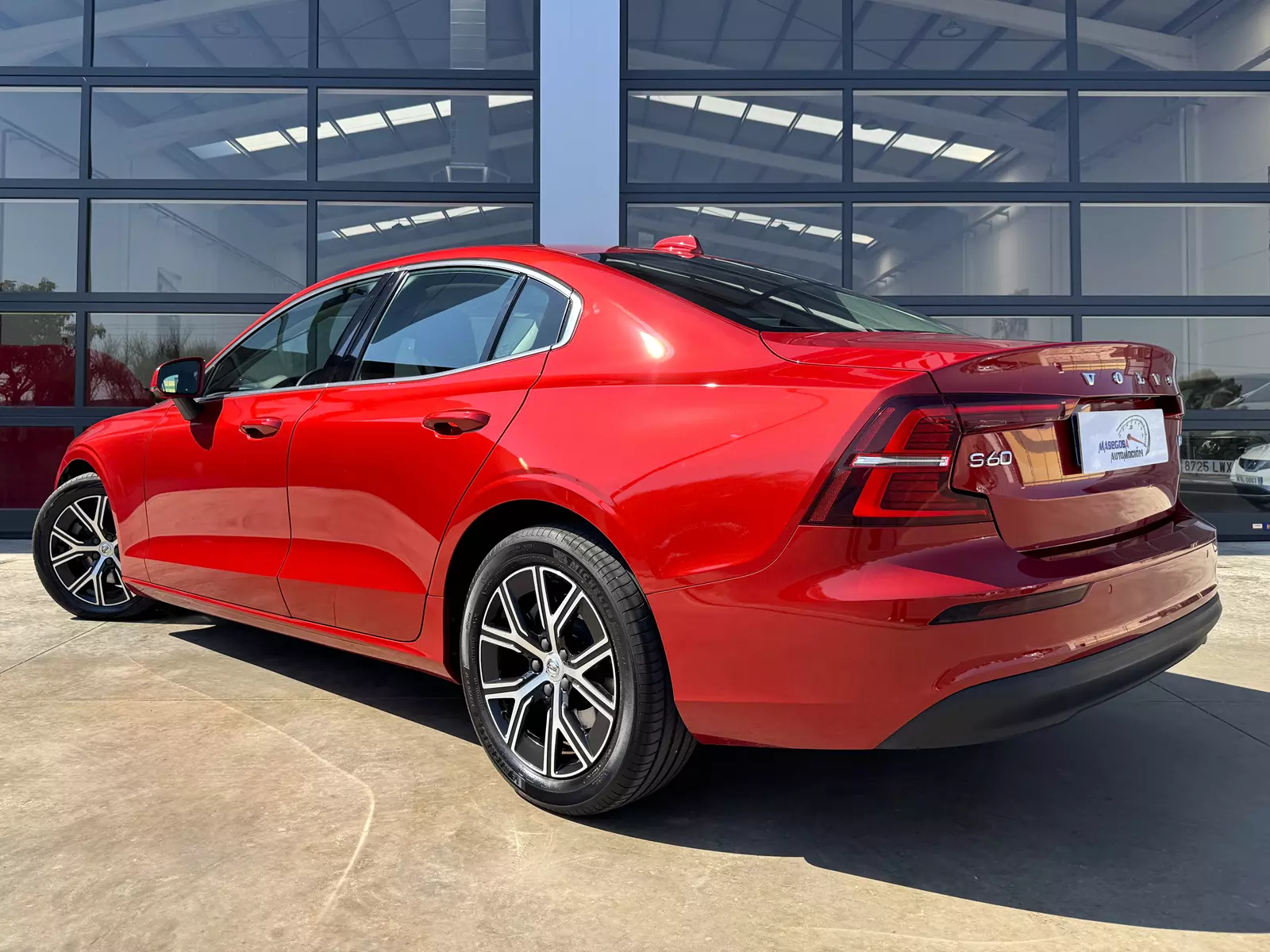Volvo S60 B4 2.0 FWD Core AUTO 197cv 197 CV Automático