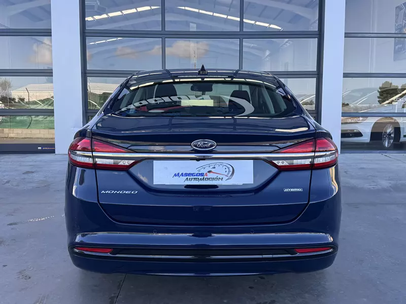 Ford Mondeo 2.0 Titanium 187Cv HEV AT Hybrid  187 CV Automático