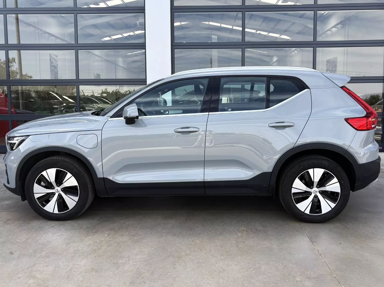Volvo  XC40 1.5 T4 Recharge PHEV 210cv Core Auto  210 CV Automático