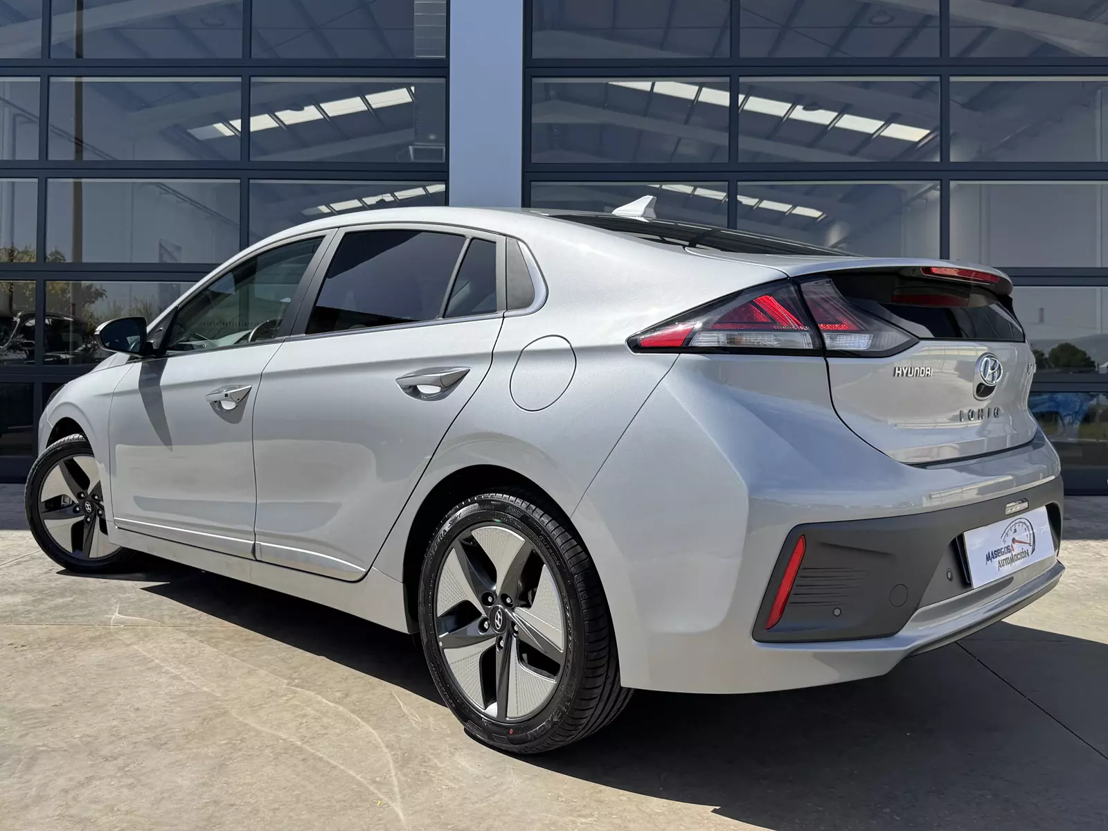 Hyundai Ioniq 1.6 GDI HEV 141cv Tecno DCT 141 CV Automático