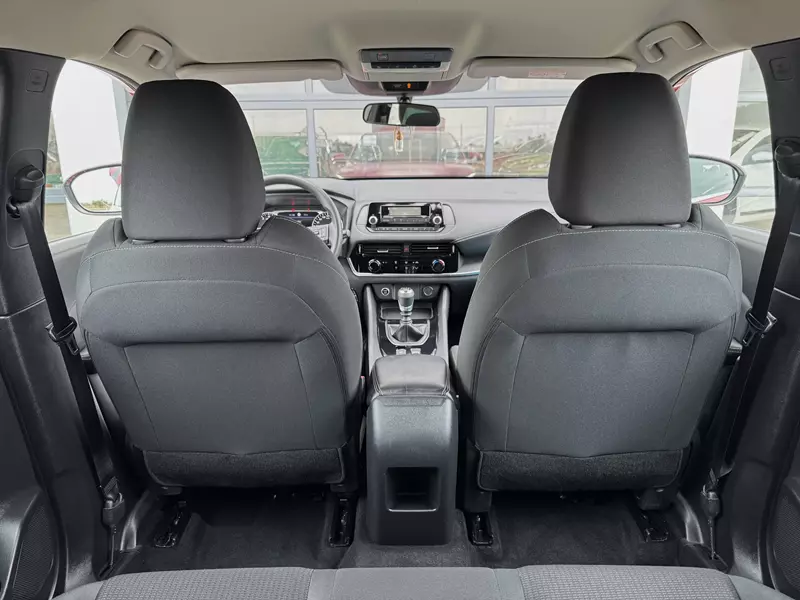 NISSAN Qashqai 1.3 DIG-T MHEV 140cv Visia Hybrid 140 CV Manual