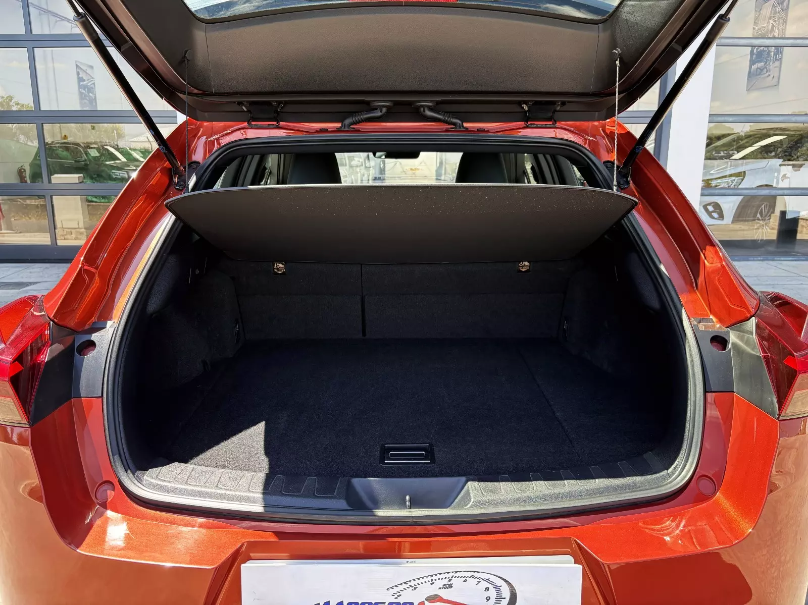 Lexus  UX 250h 2.0 Business 184cv Hybrid 184 CV Automático