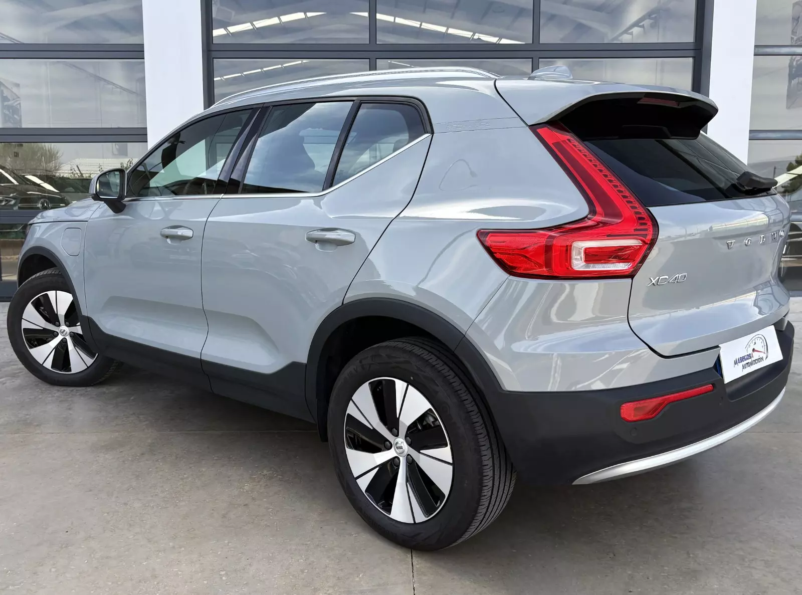 Volvo  XC40 1.5 T4 Recharge PHEV 210cv Core Auto  210 CV Automático