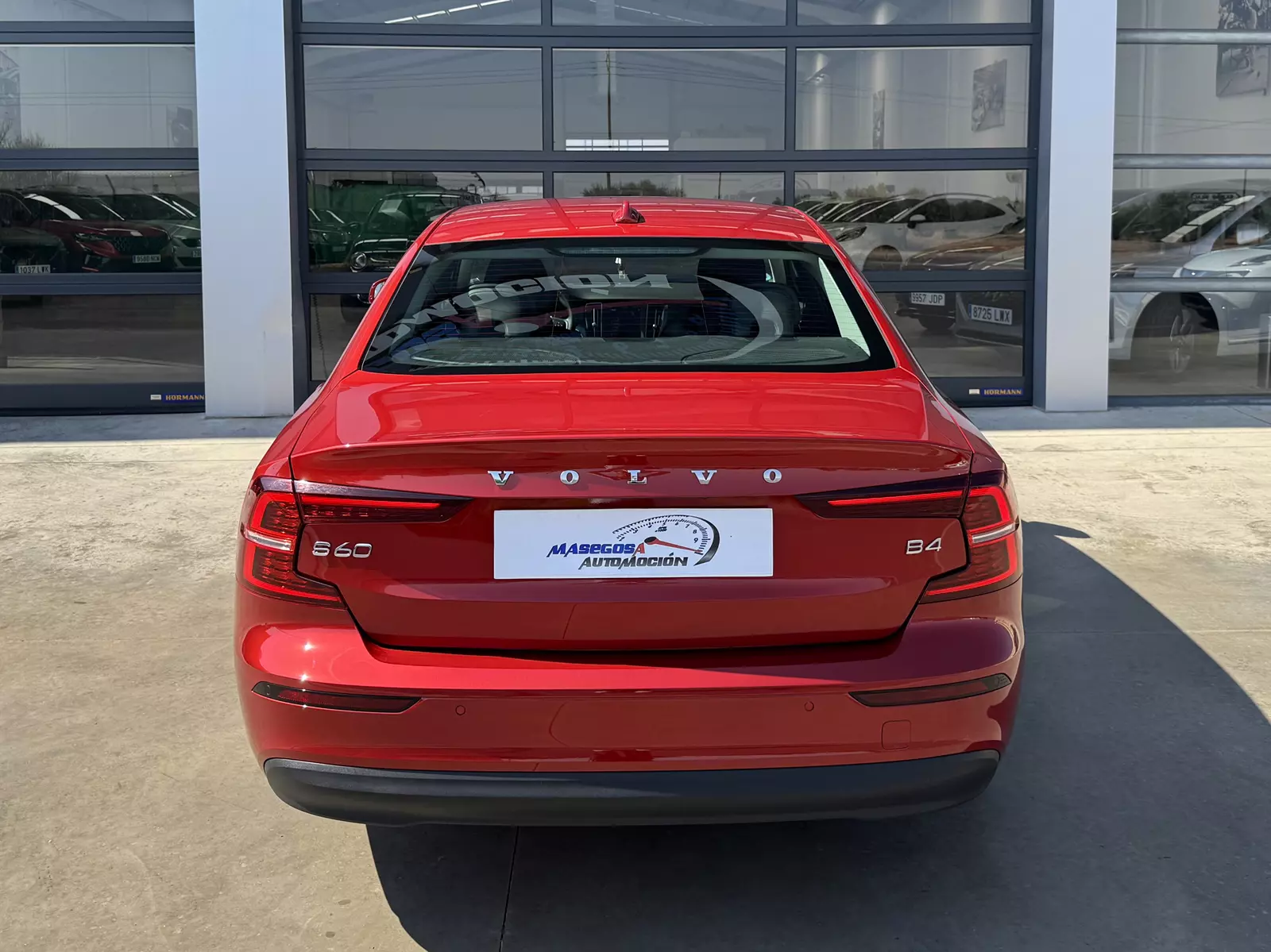 Volvo S60 B4 2.0 FWD Core AUTO 197cv 197 CV Automático