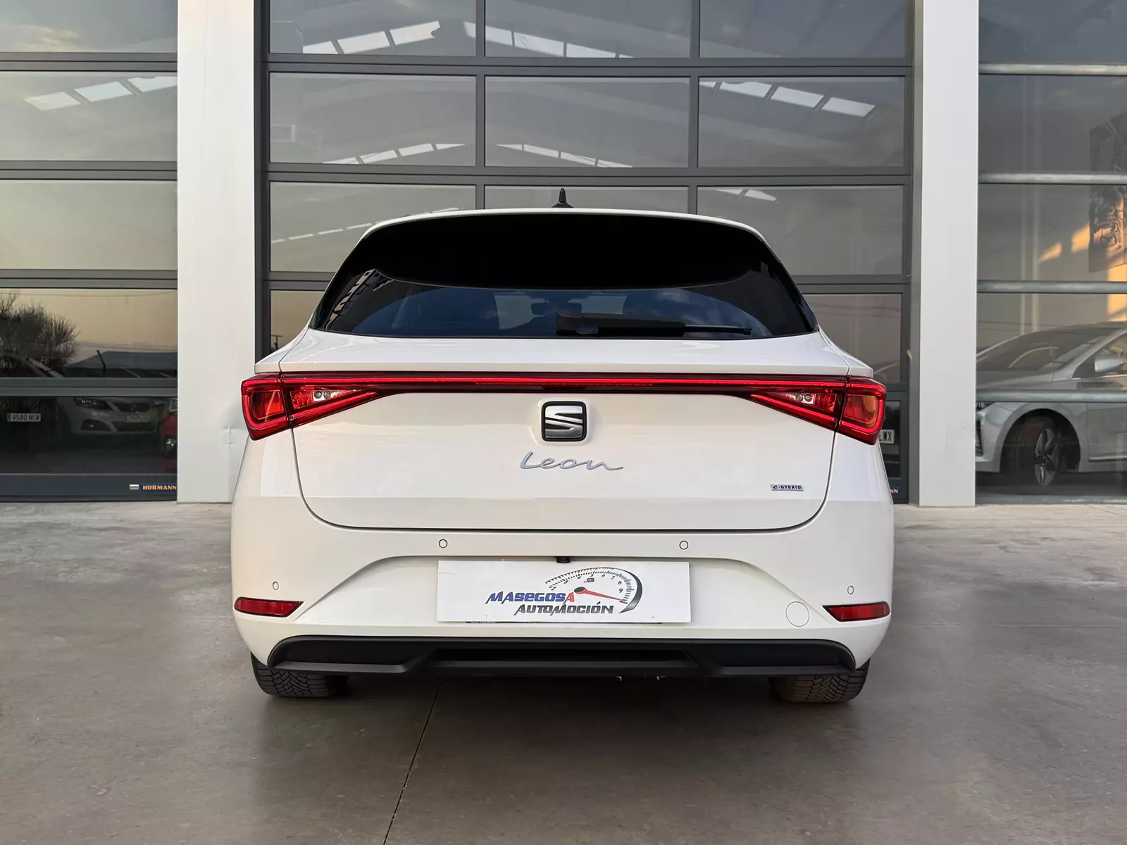 Seat León Sportstourer 1.4 e-Hybrid 204 CV DSG Xcellence Go L 204 CV Automático