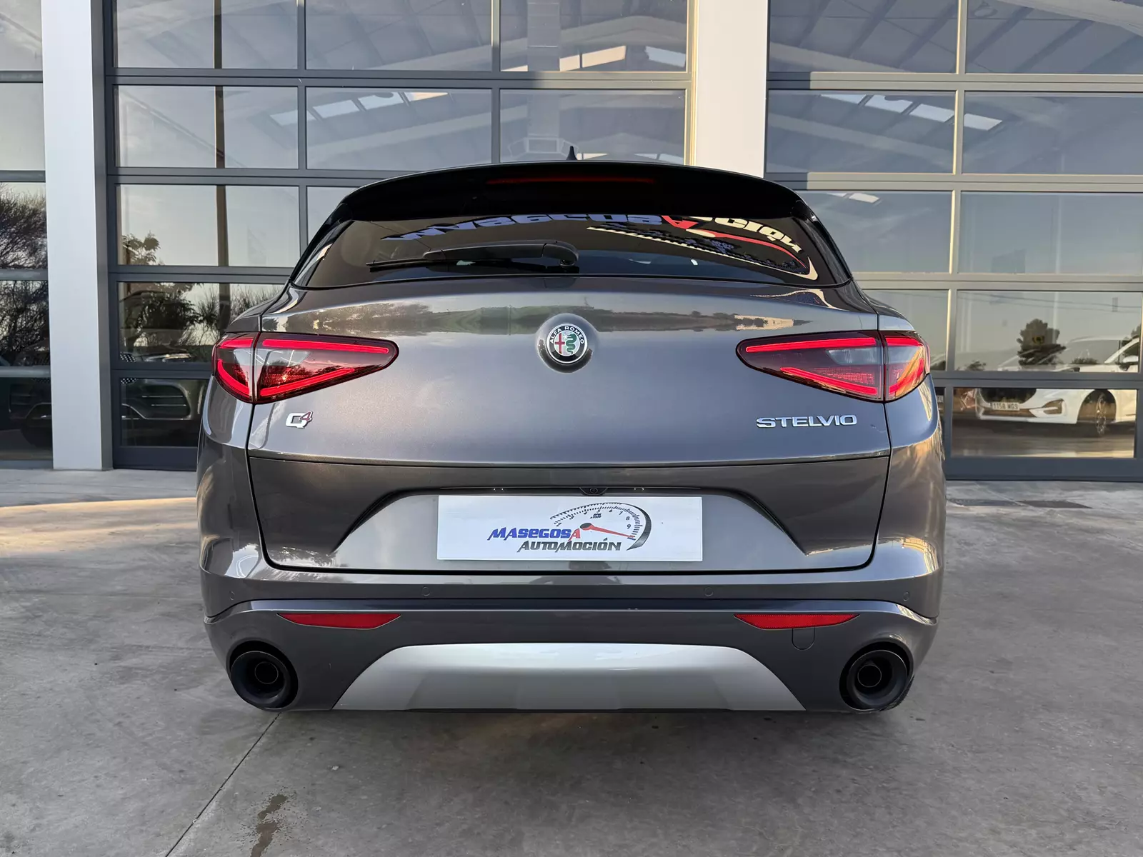 Alfa Romeo  Stelvio 2.2 210CV TI Q4 210 CV Automático