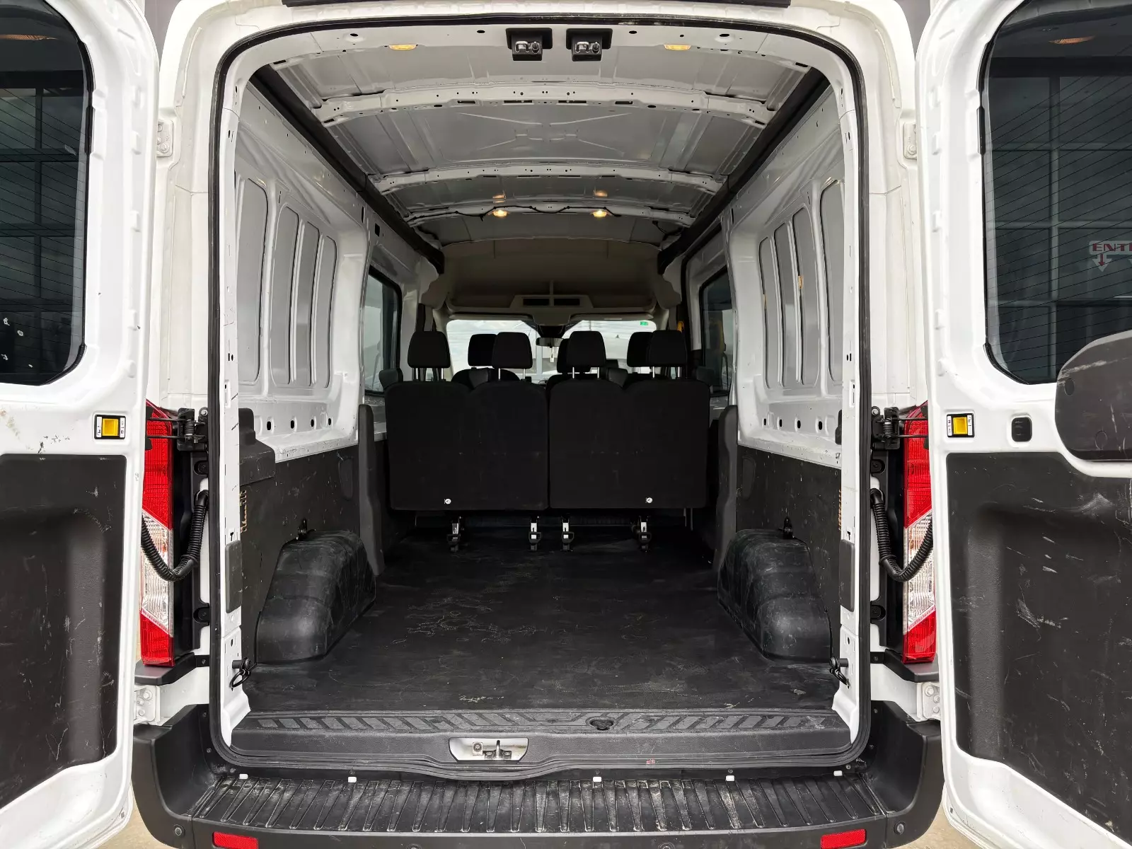 Ford  Transit 2.0 EcoBlue 130cv 350 Combi L3H2 Trend 7 Plazas 130 CV Manual