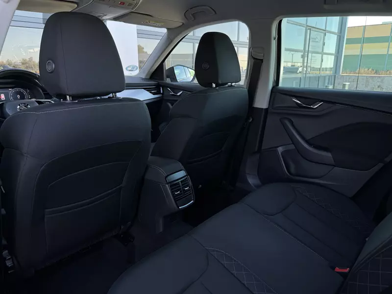 SKODA Kamiq 1.0 TSI 110cv Ambition 110 CV Manual