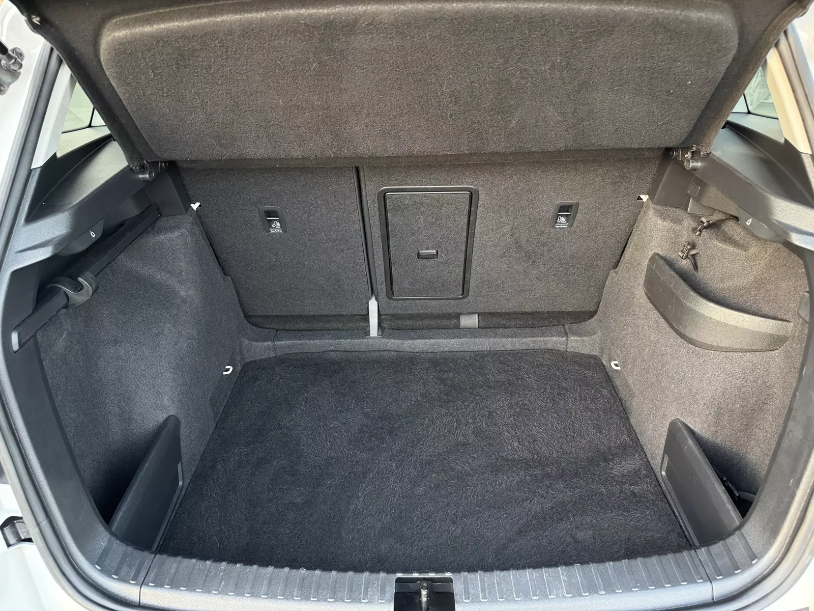 Skoda Karoq 1.5 TSI 150Cv DSG Ambition 150 CV Automático
