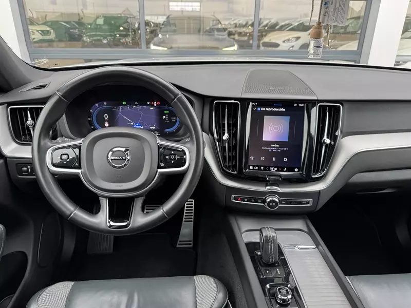 Volvo XC60 2.0 T6 AWD Recharge R-Design Auto 341 CV Automático