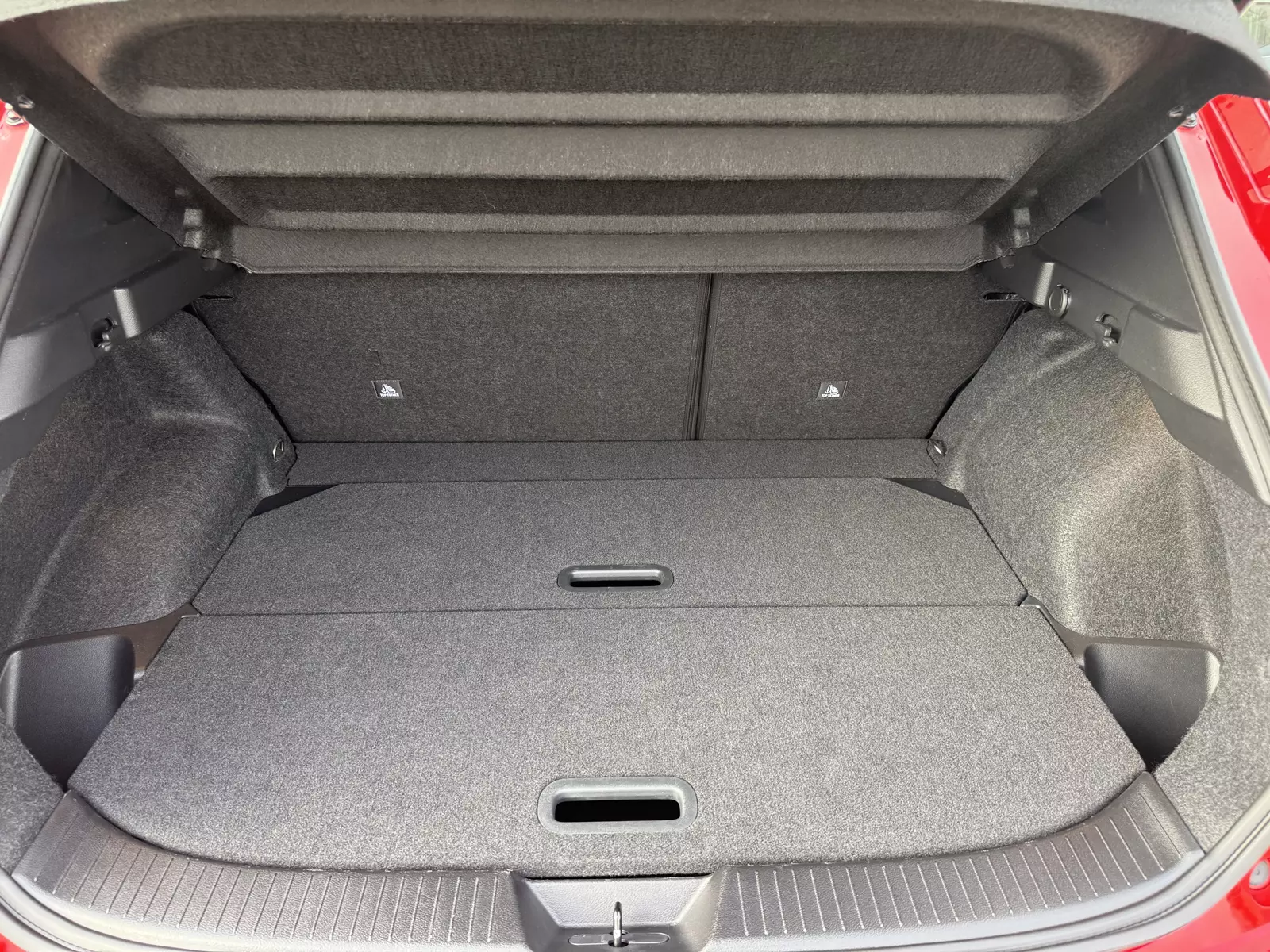 Nissan  Qashqai 1.3 DIG-T MHEV 140cv N-Connecta Hybrid 140 CV Manual