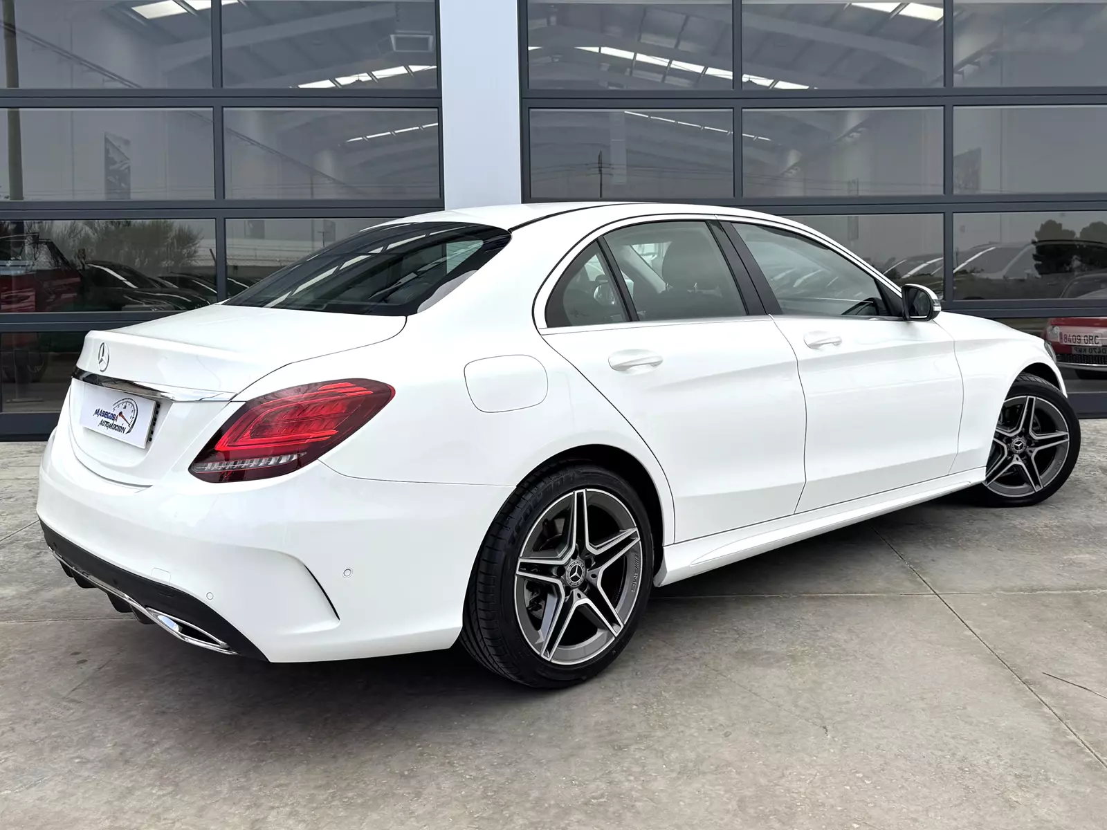 MERCEDES BENZ Clase C200 160cv 9 G-Tronic AMG  160 CV Automático