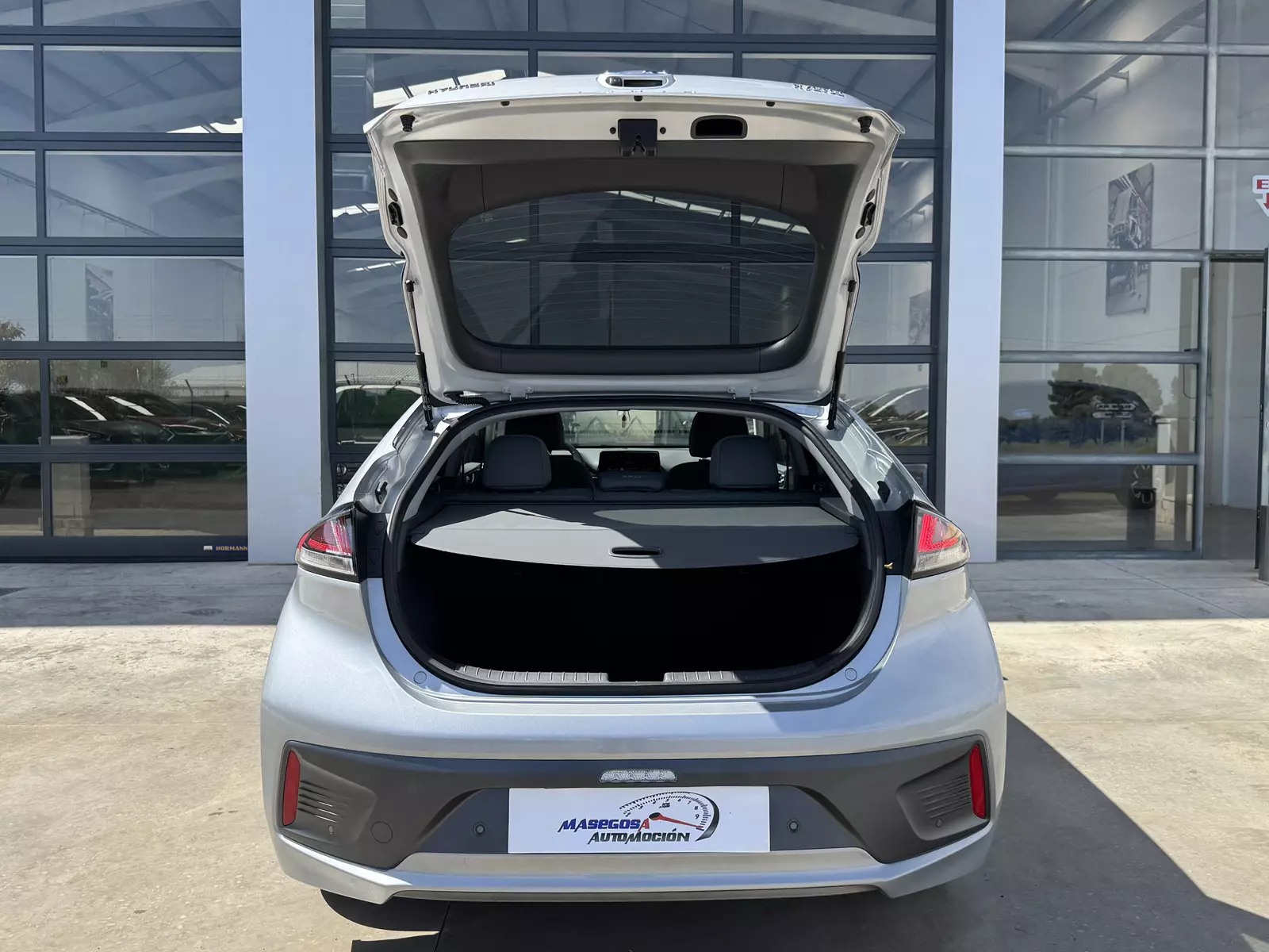 Hyundai Ioniq 1.6 GDI HEV 141cv Tecno DCT 141 CV Automático