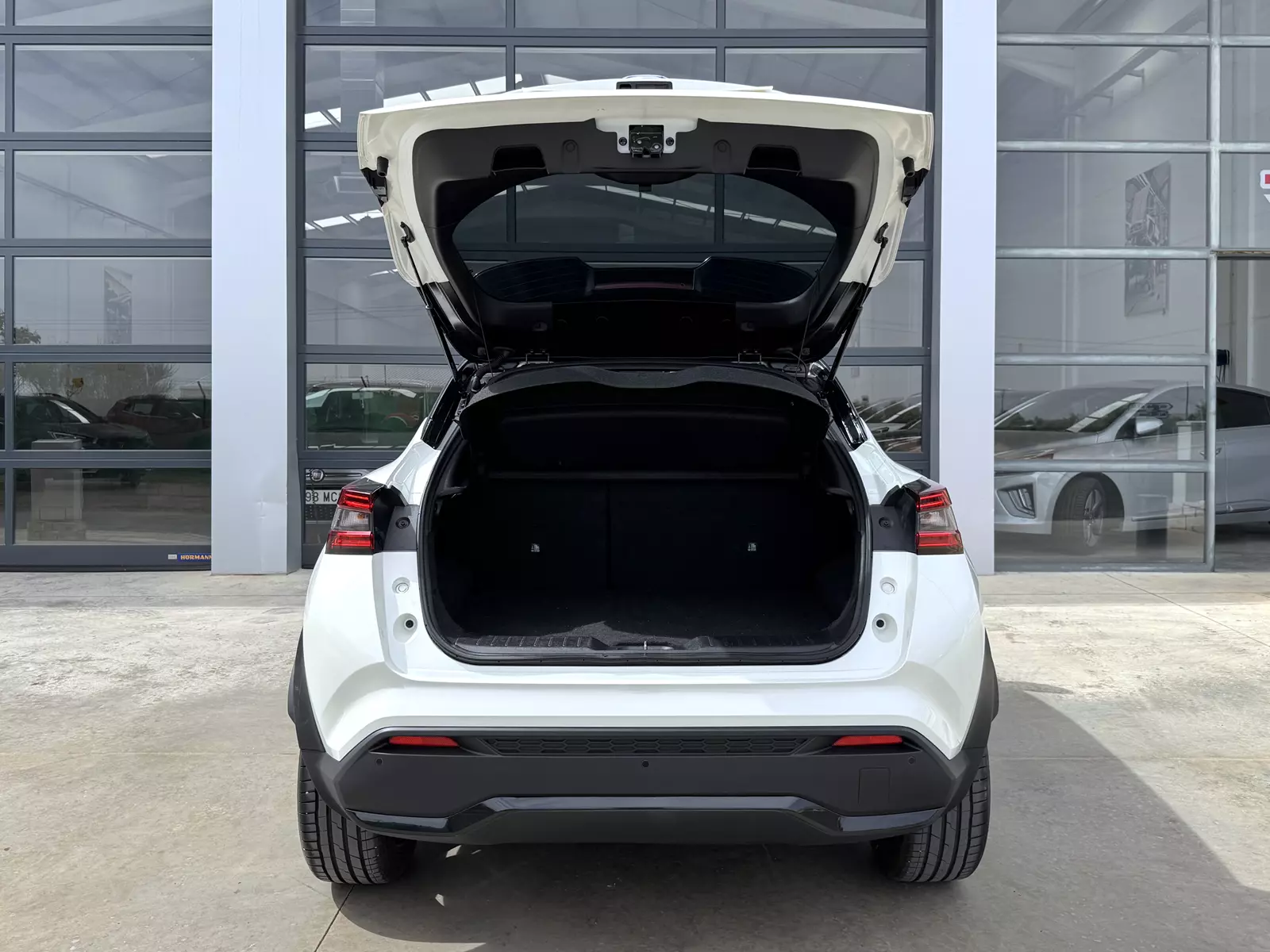 Nissan Juke 1.0 DIG-T 114CV DCT N-Design Chic 114 CV Automático