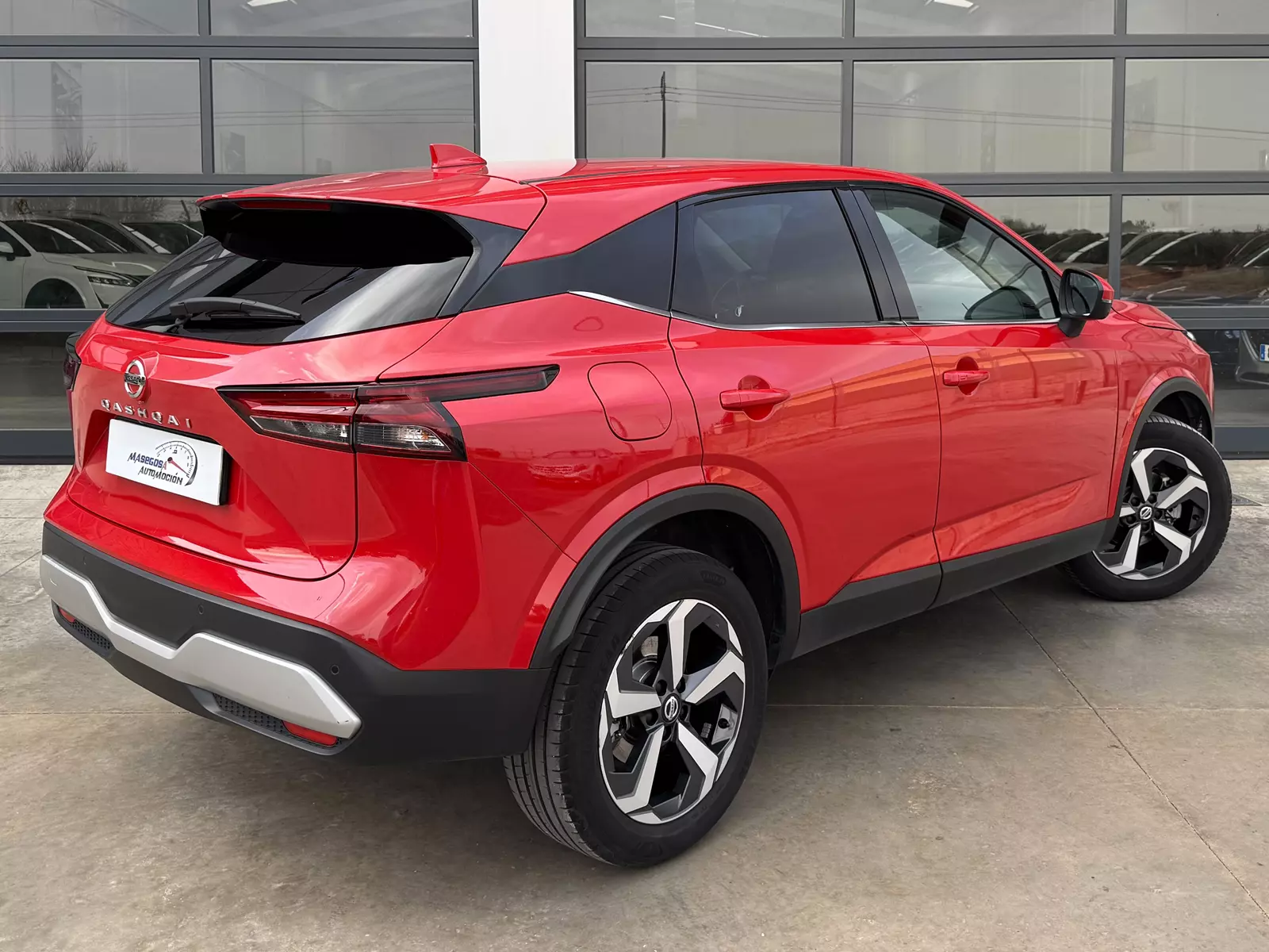 Nissan  Qashqai 1.3 DIG-T MHEV 140cv N-Connecta Hybrid 140 CV Manual