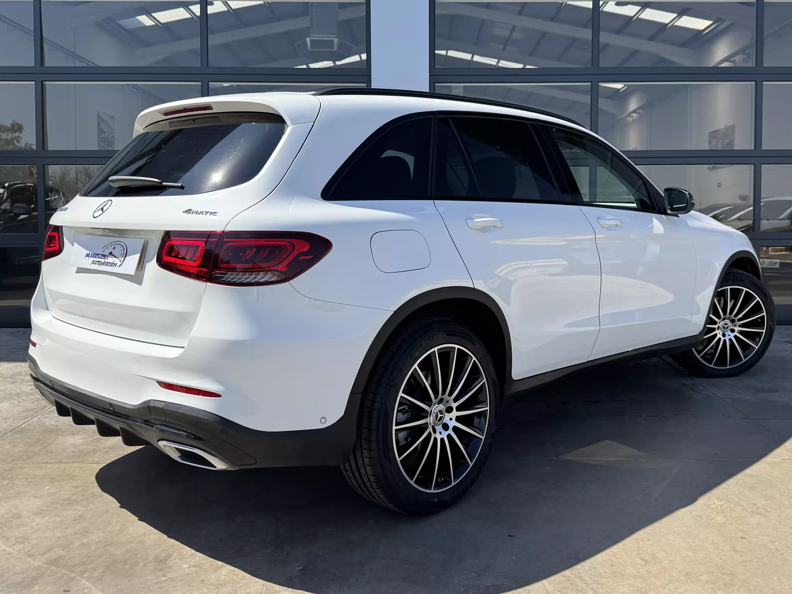 Mercedes-Benz GLC 220d 4MATIC 194cv 9GTronic AMG 194 CV Automático