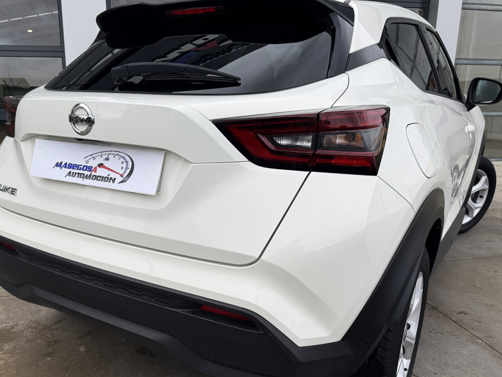 NISSAN Juke 1.0 DIG-T 114CV Acenta 114 CV Manual