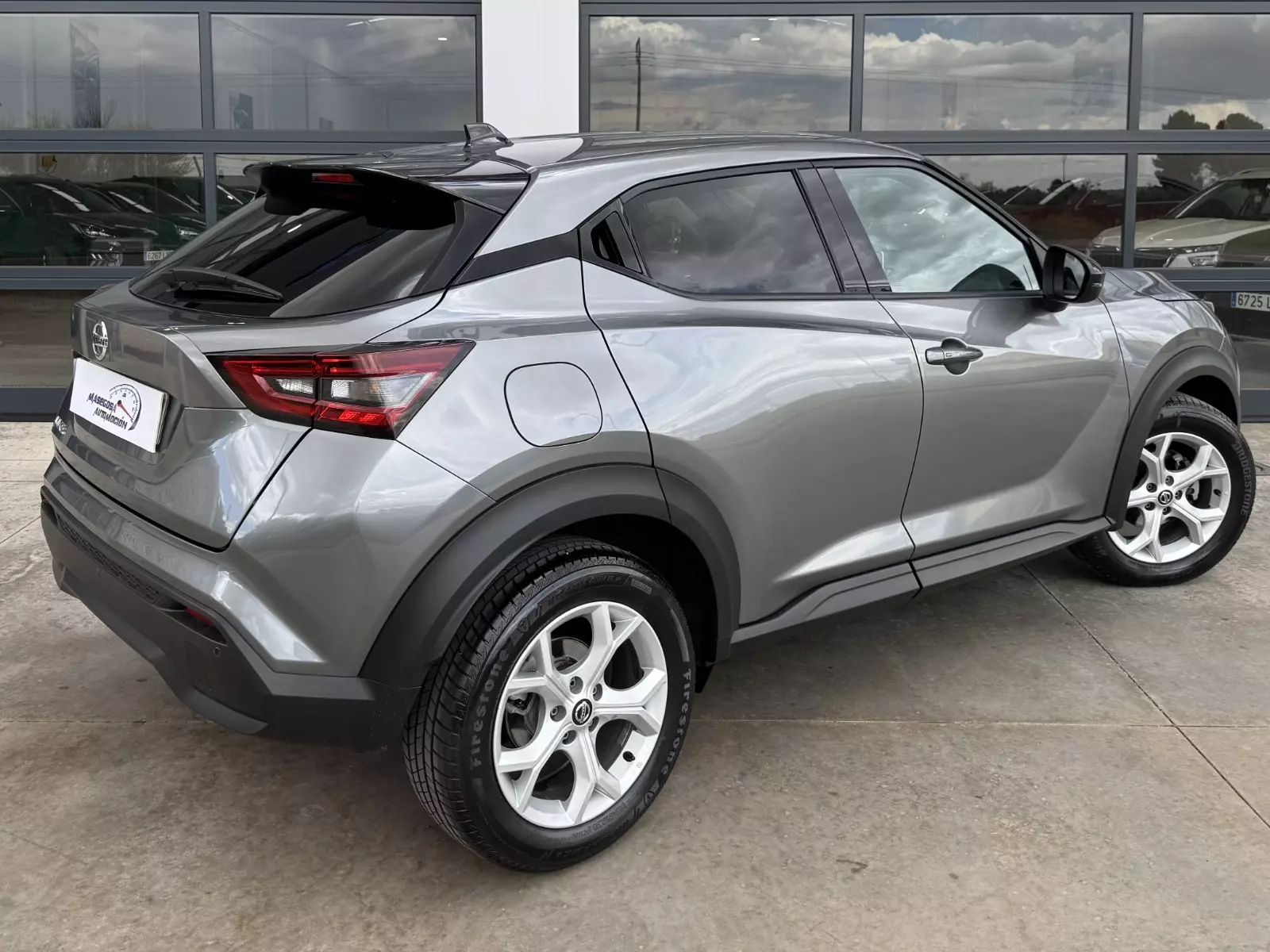 Nissan  Juke 1.0 DIG-T 114CV DCT 7V N-Connecta 114 CV Automático