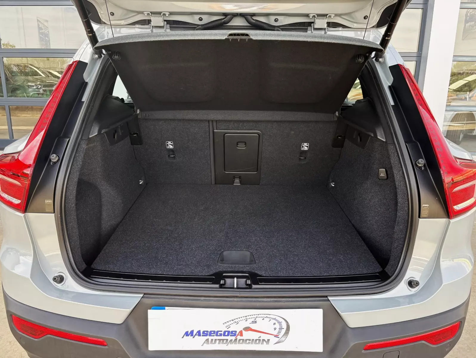 Volvo  XC40 1.5 T4 Recharge PHEV 210cv Core Auto  210 CV Automático