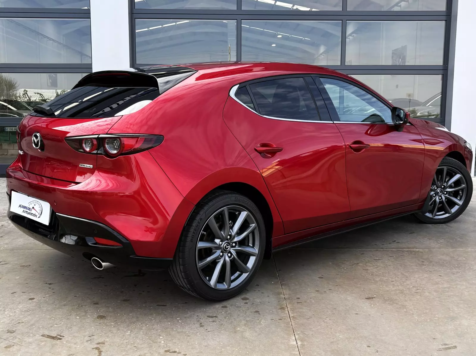 Mazda 3 Zenith Skyactive-G 2.0 122cv AUTO 122 CV Automático