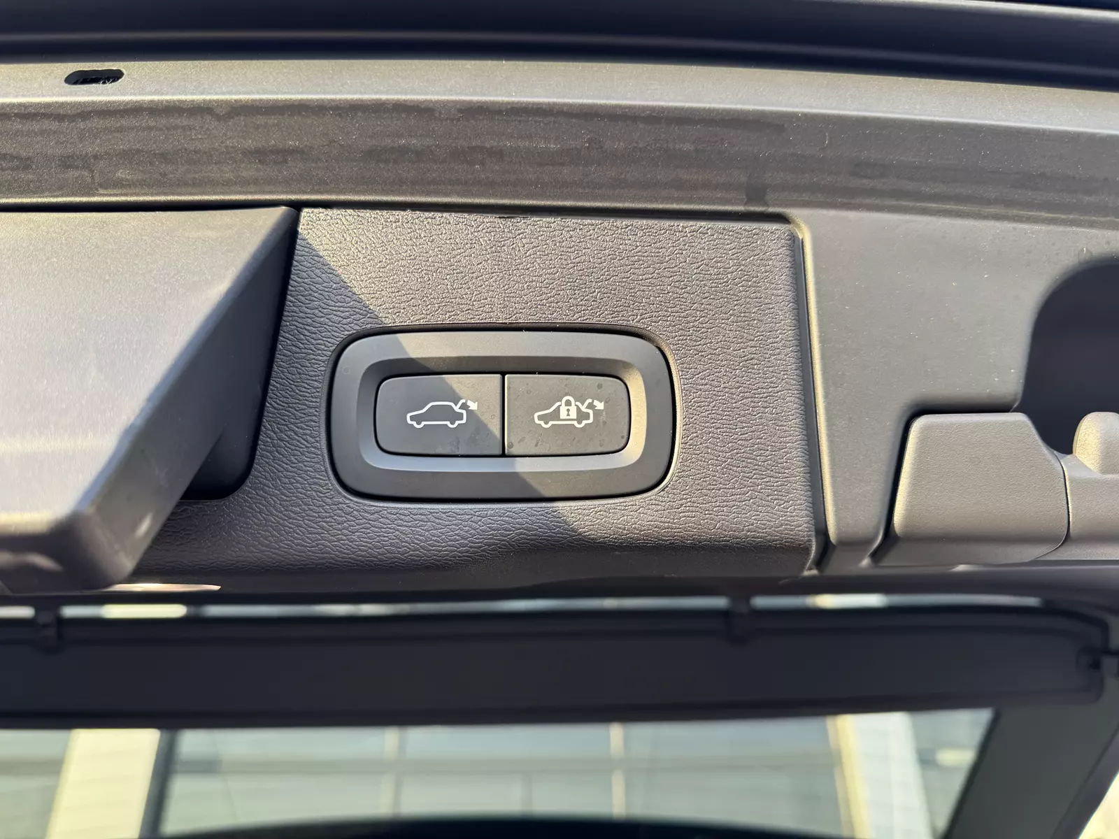 Volvo XC60 2.0 B5 Mild Hybrid 249cv AWD Plus Dark 249 CV Automático