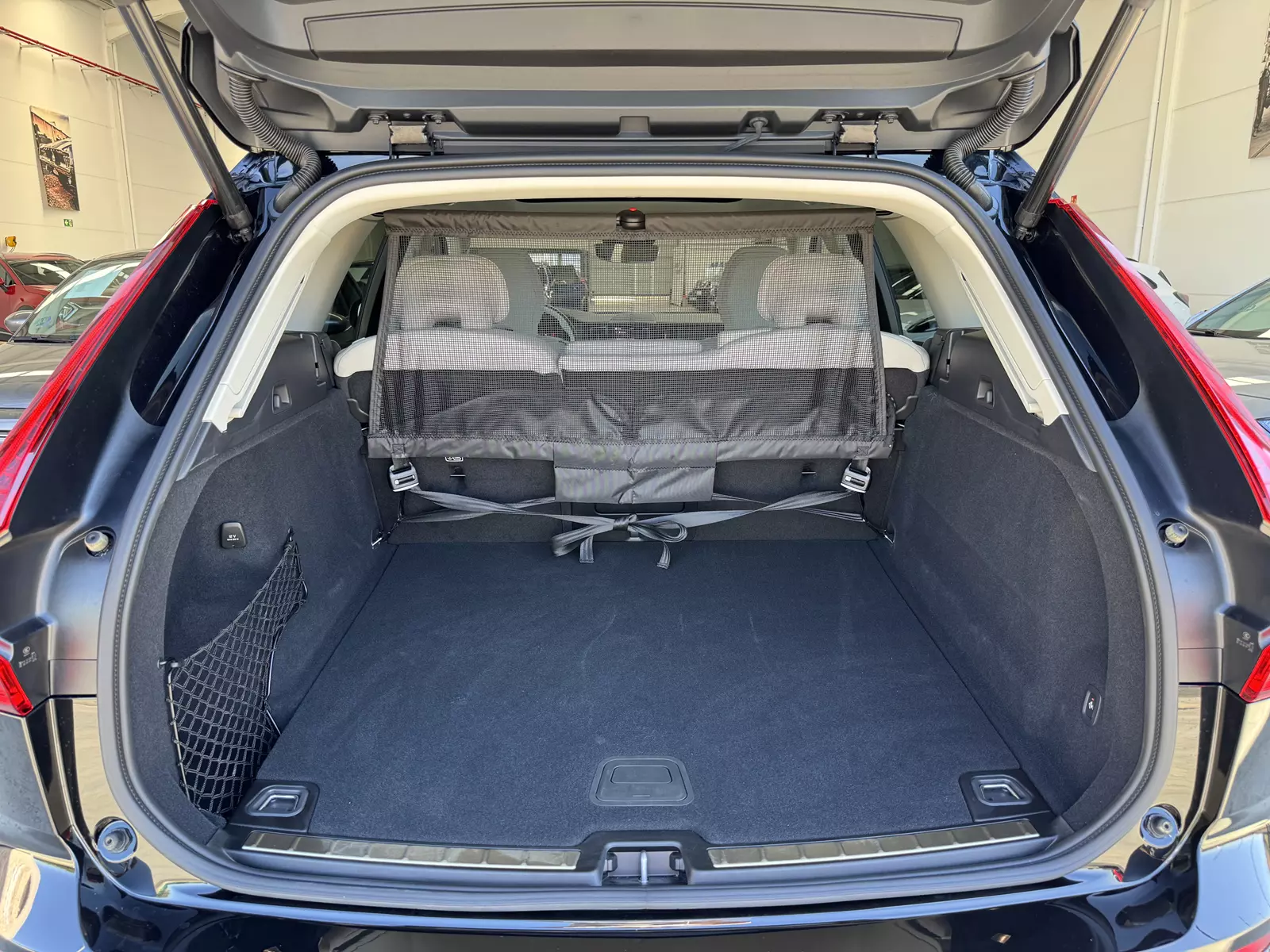 Volvo XC60 2.0 B5 Mild Hybrid 249cv AWD Plus Dark 249 CV Automático
