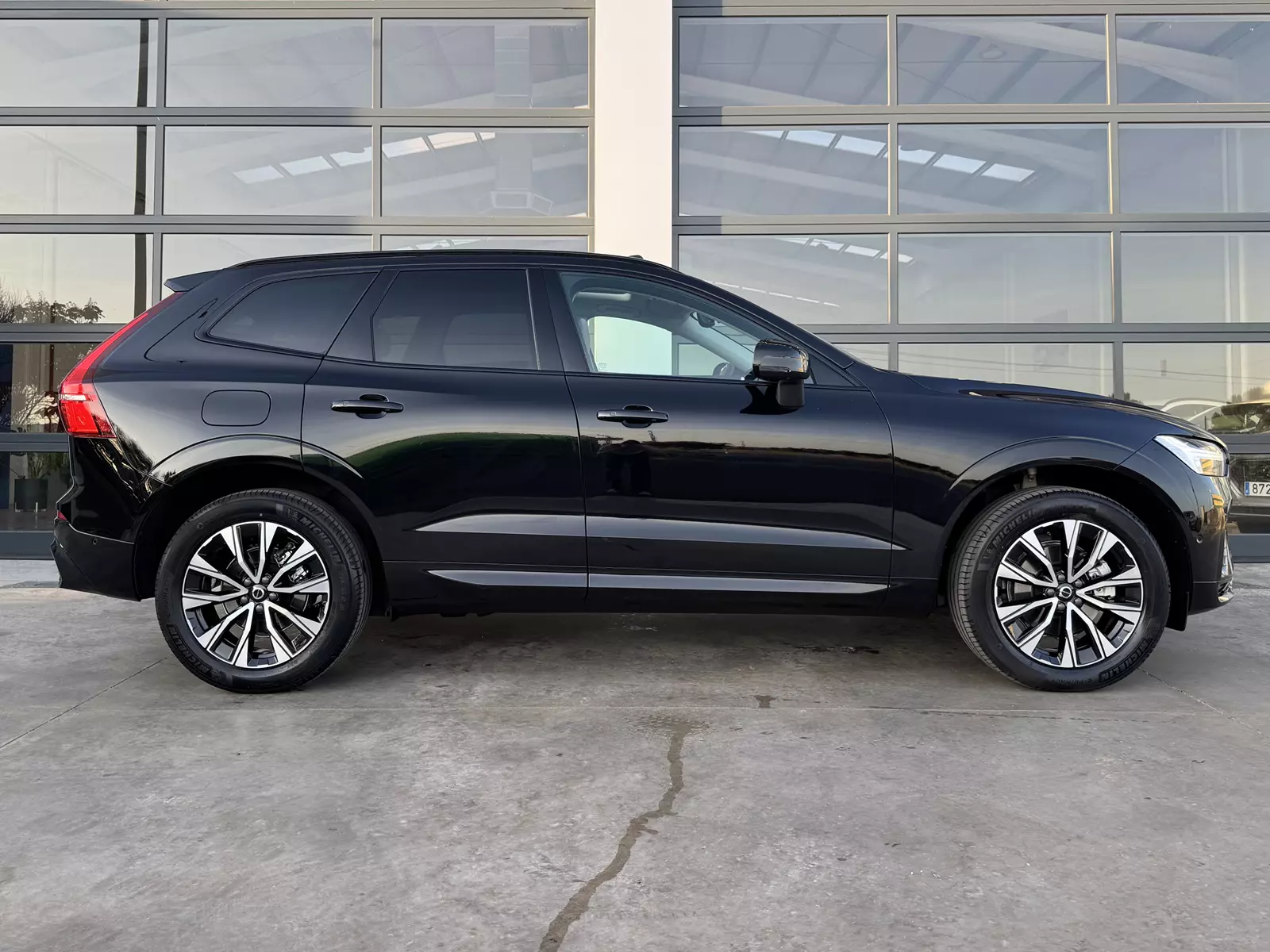 Volvo XC60 2.0 B5 Mild Hybrid 249cv AWD Plus Dark 249 CV Automático