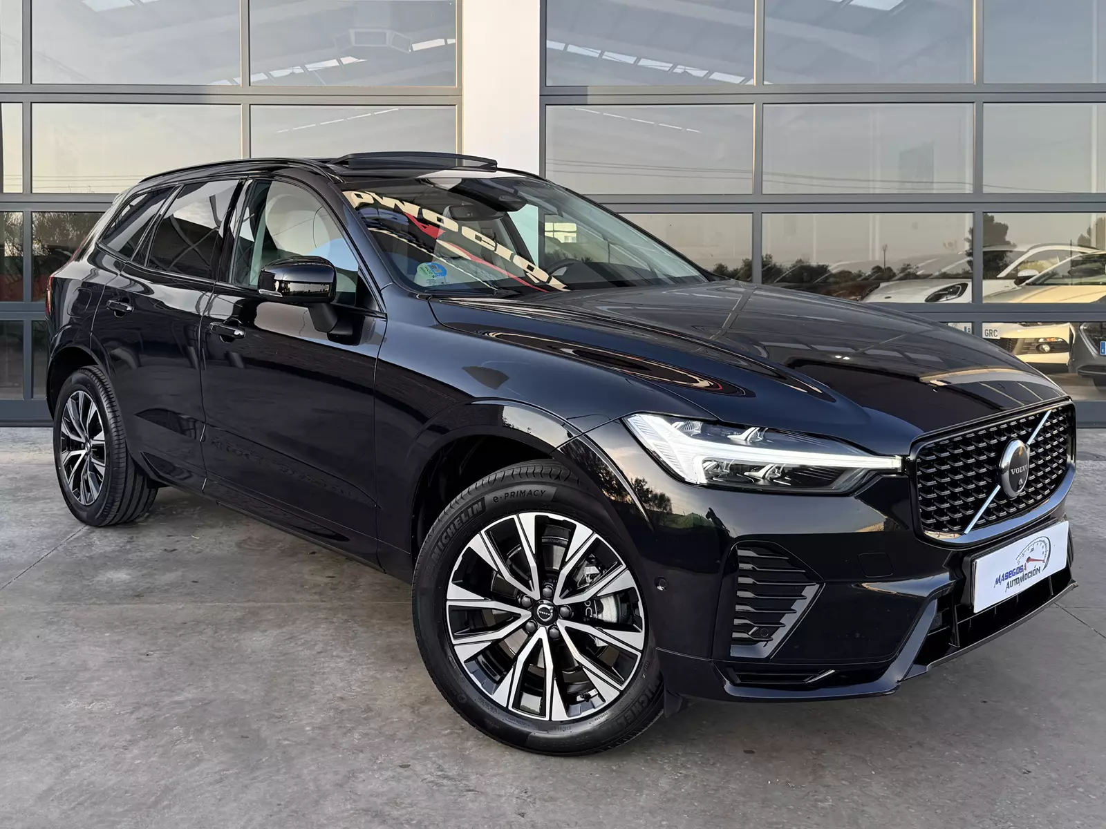Volvo XC60 2.0 B5 Mild Hybrid 249cv AWD Plus Dark 249 CV Automático