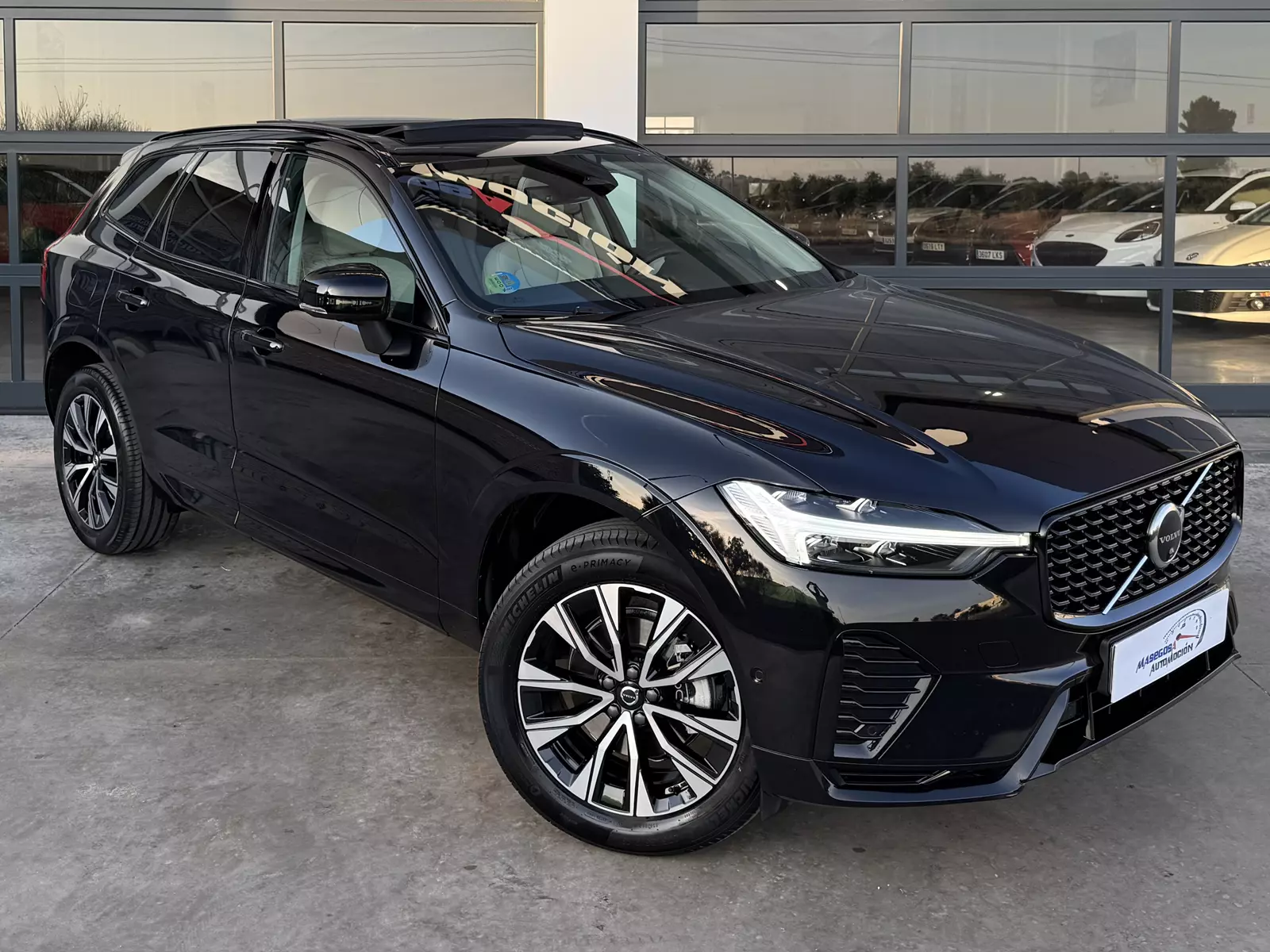 Volvo XC60 2.0 B5 Mild Hybrid 249cv AWD Plus Dark 249 CV Automático