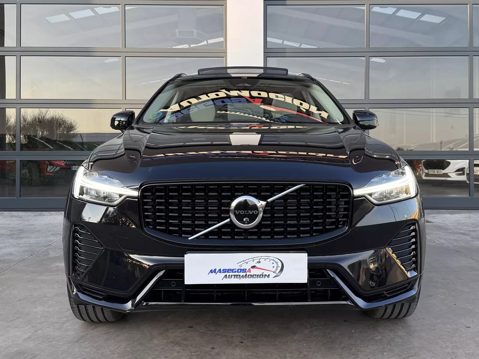 Volvo XC60 2.0 B5 Mild Hybrid 249cv AWD Plus Dark 249 CV Automático