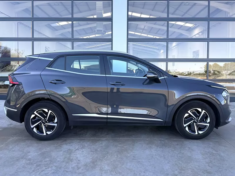 KIA Sportage 1.6 T-GDI MHEV 150CV Drive 4x2 150 CV Manual