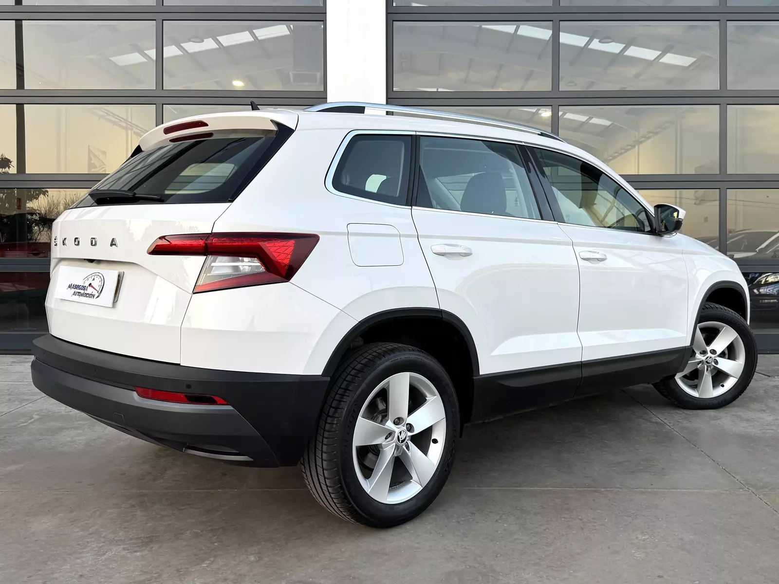 Skoda Karoq 1.5 TSI 150Cv DSG Ambition 150 CV Automático