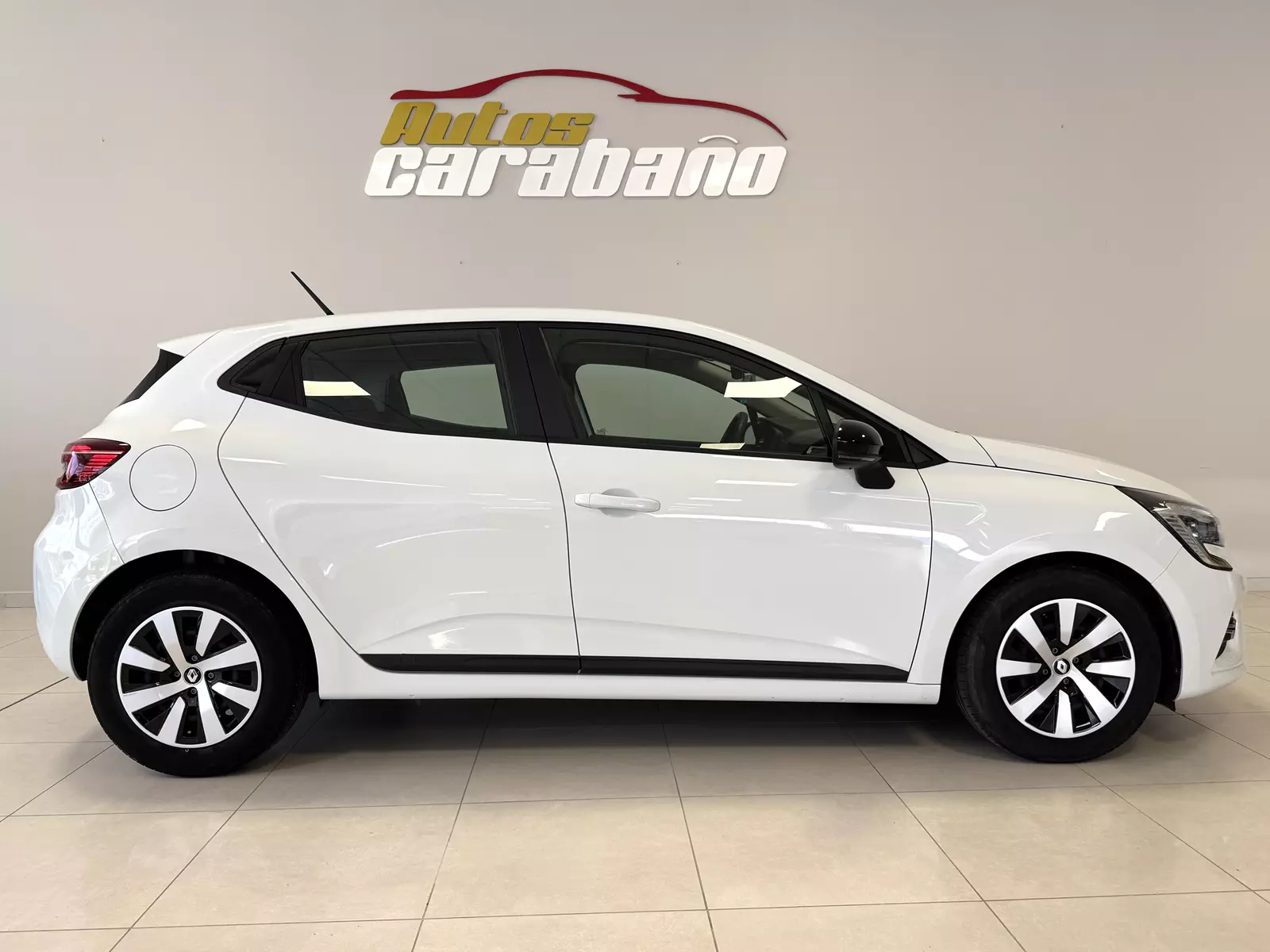 RENAULT Clio 1.5 BluedCi 100cv Intens 100 CV Manual