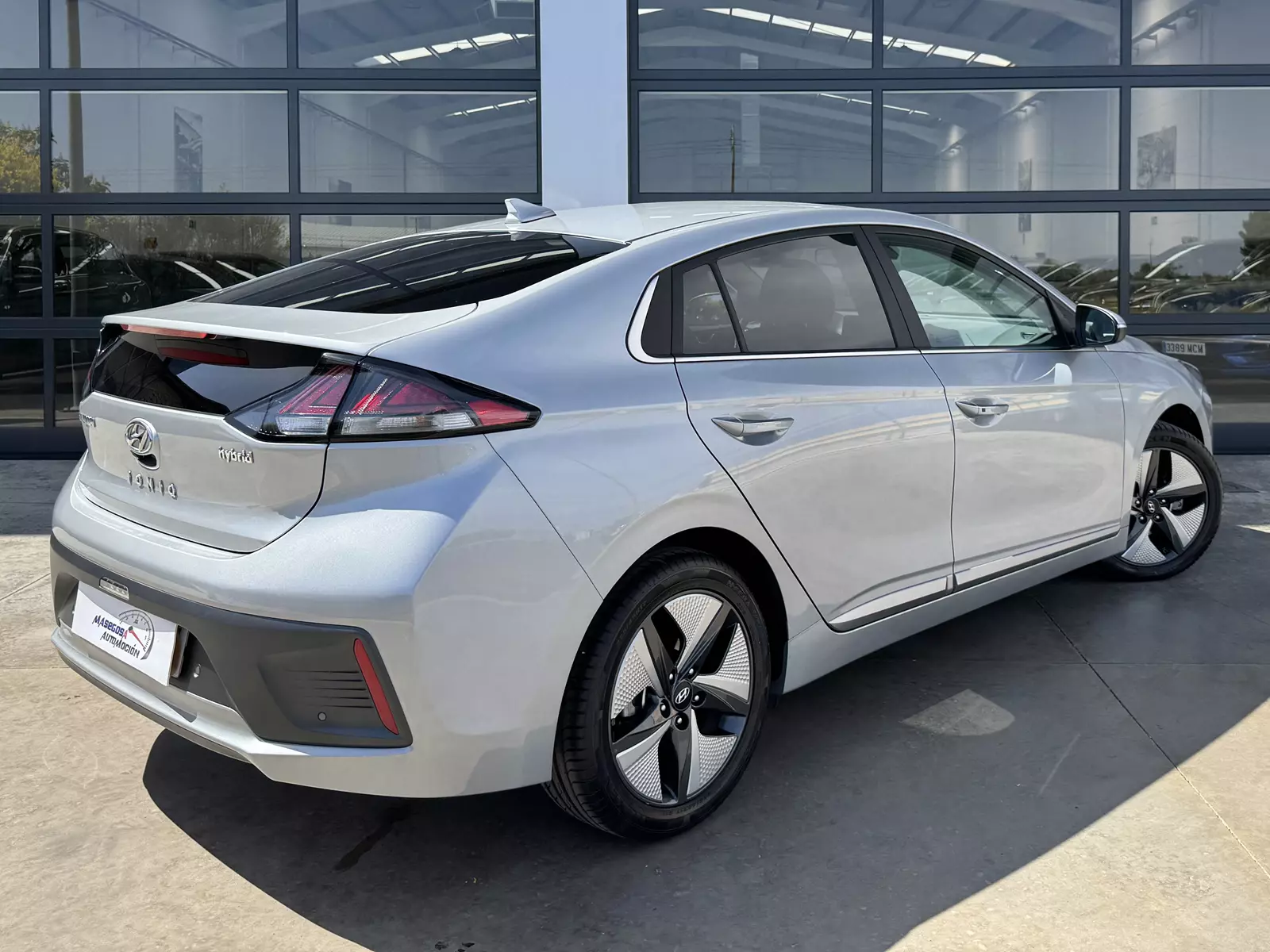 Hyundai Ioniq 1.6 GDI HEV 141cv Tecno DCT 141 CV Automático