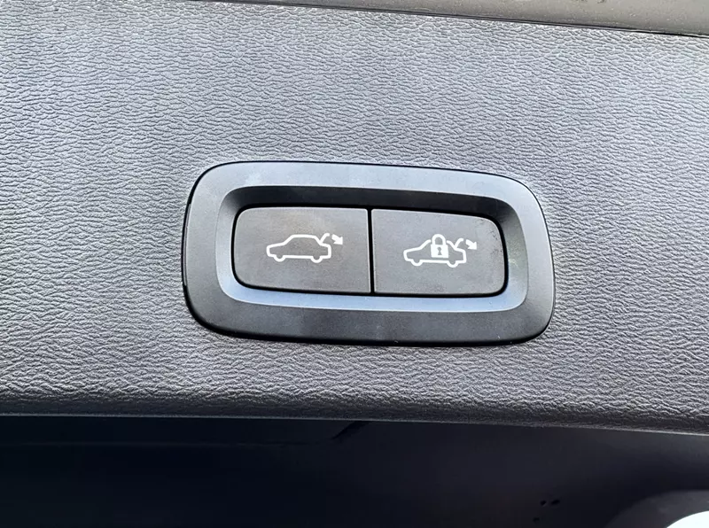 Volvo XC40 1.5 T2 Core Auto 129cv 129 CV Automático