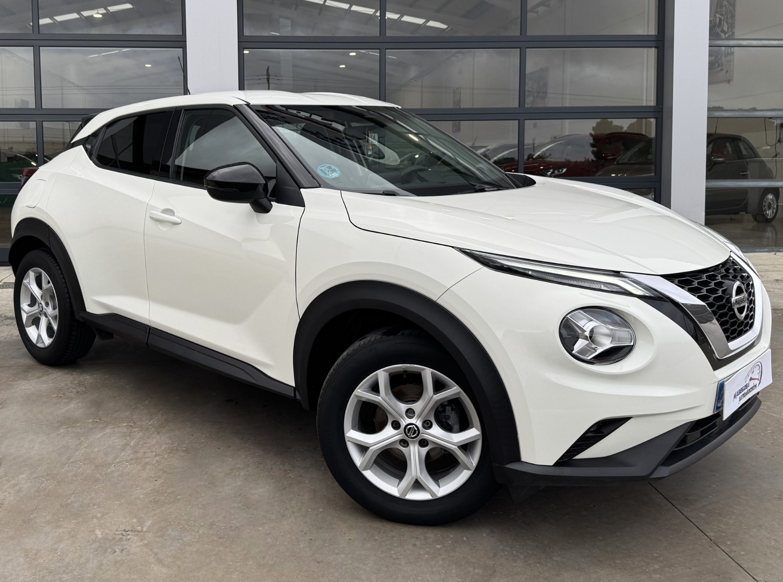 NISSAN Juke 1.0 DIG-T 114CV Acenta 114 CV Manual