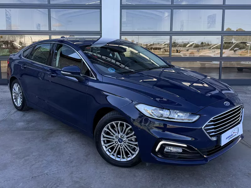 Ford Mondeo 2.0 Titanium 187Cv HEV AT Hybrid  187 CV Automático