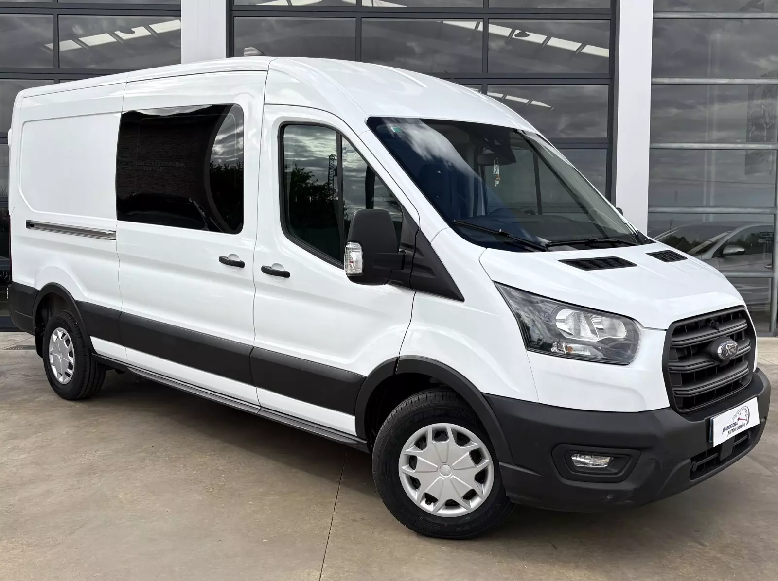 Ford  Transit 2.0 EcoBlue 130cv 350 Combi L3H2 Trend 7 Plazas 130 CV Manual