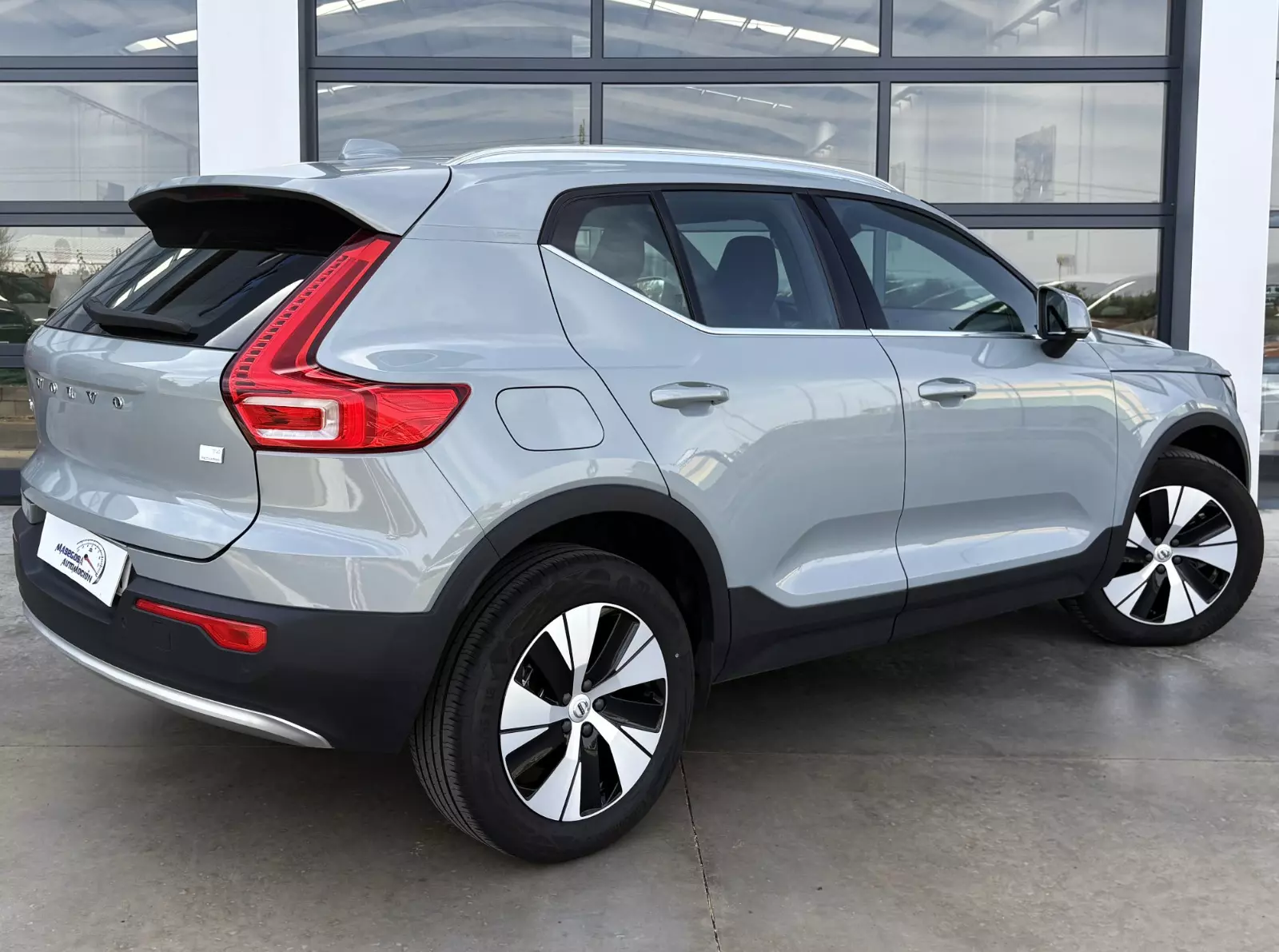 Volvo  XC40 1.5 T4 Recharge PHEV 210cv Core Auto  210 CV Automático
