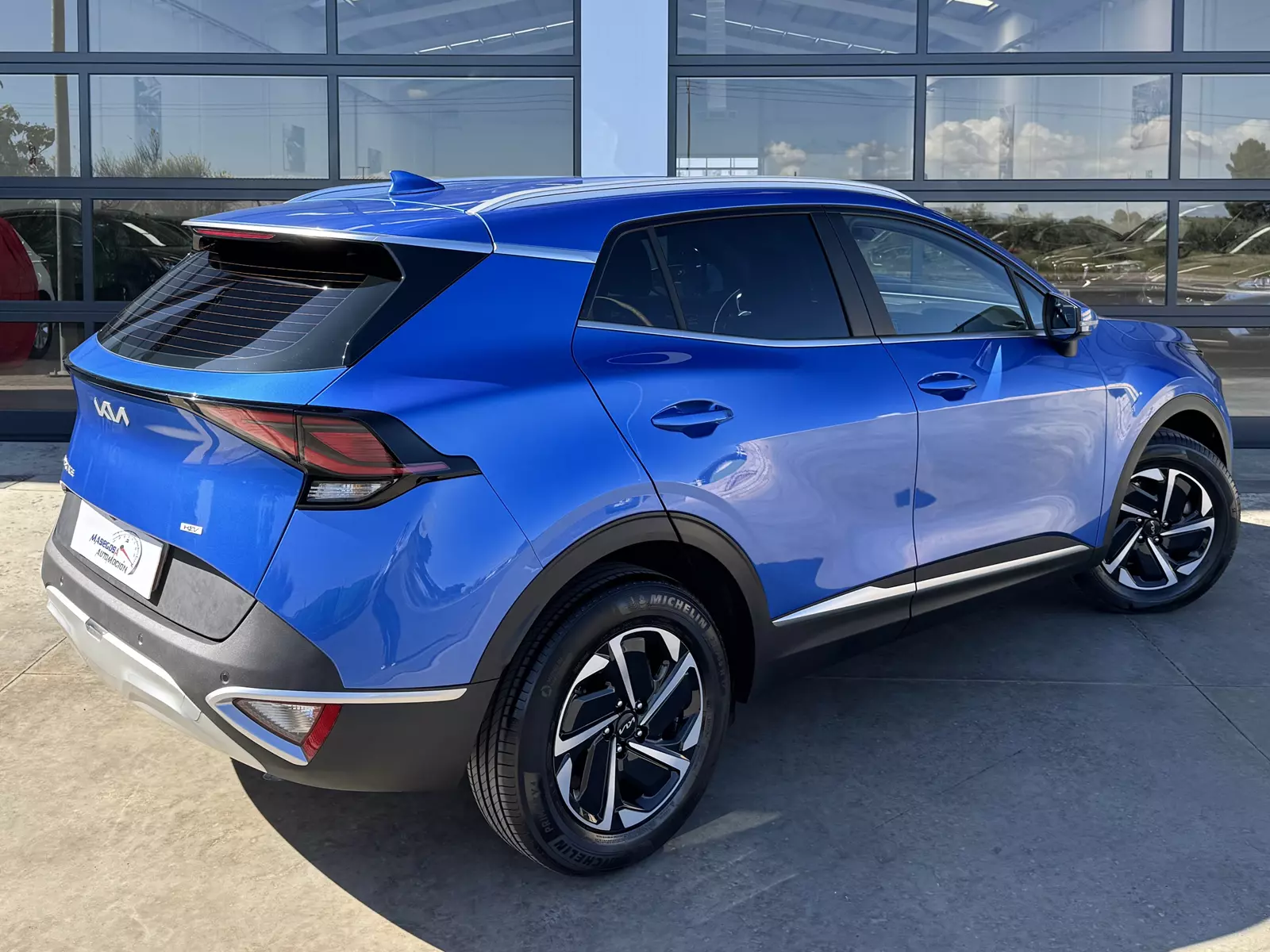 Kia Sportage 1.6 T-GDi HEV 230cv Drive 230 CV Automático
