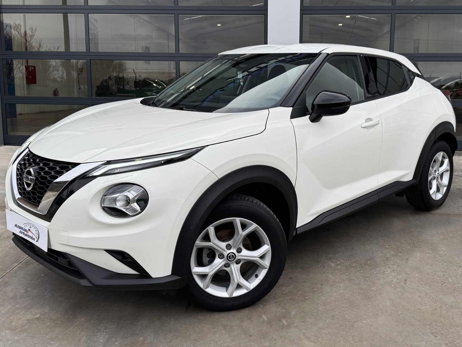 NISSAN Juke 1.0 DIG-T 114CV Acenta 114 CV Manual