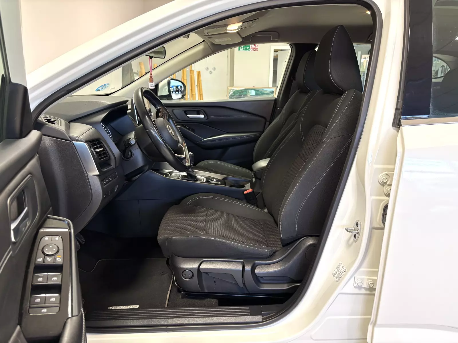 Nissan  Qashqai DIG-T 140Cv MHev 4x2 Acenta 140 CV Manual