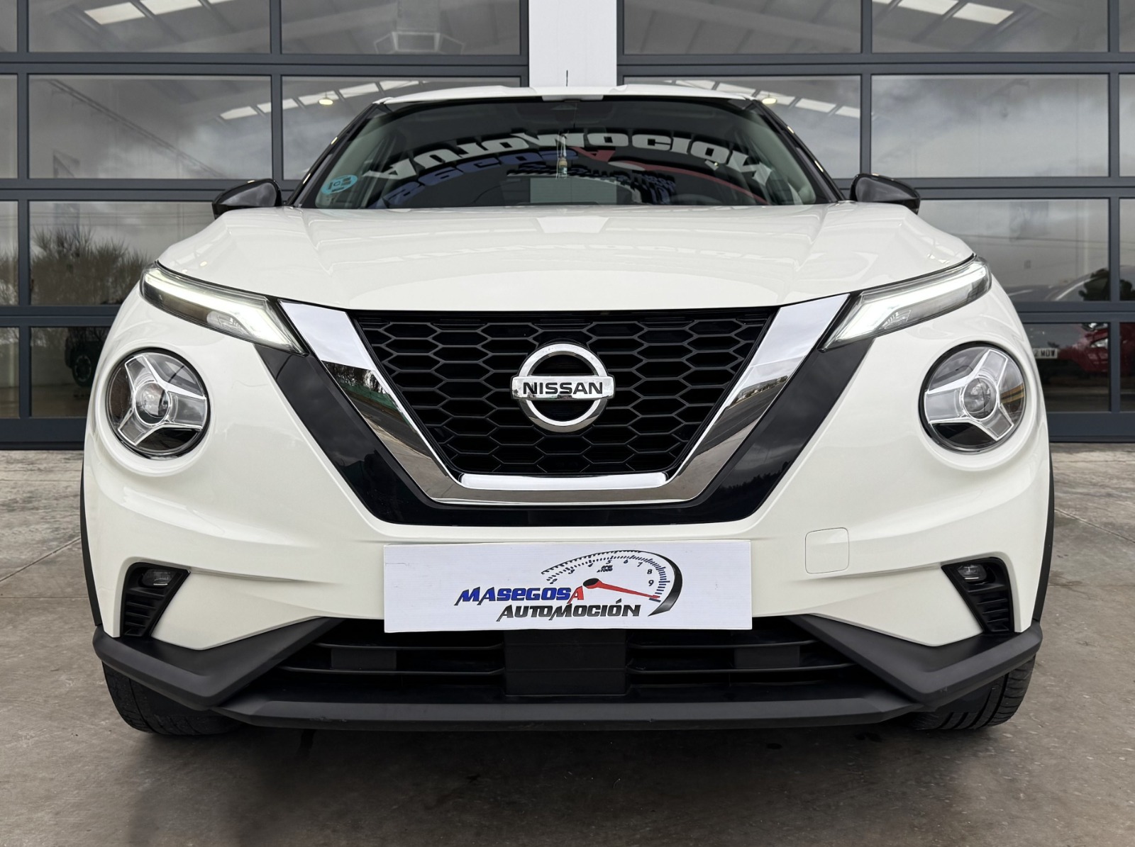 NISSAN Juke 1.0 DIG-T 114CV Acenta 114 CV Manual