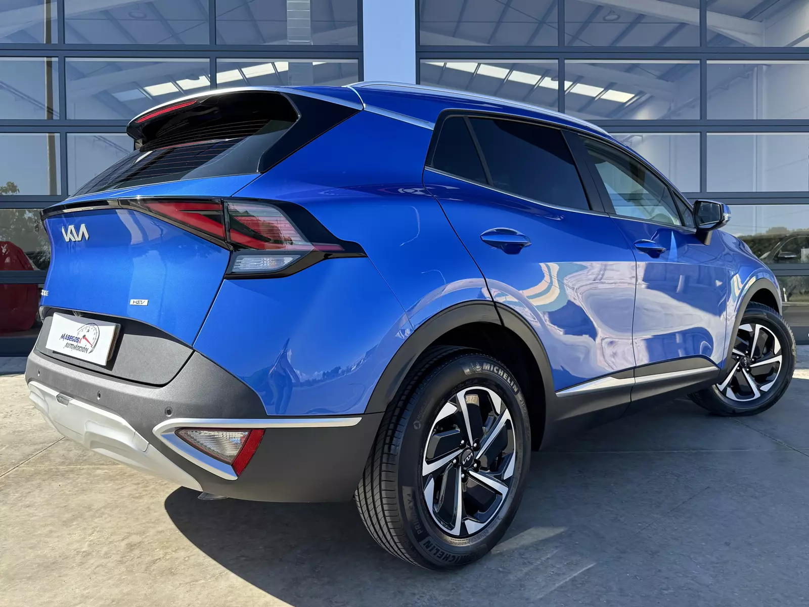 Kia Sportage 1.6 T-GDi HEV 230cv Drive 230 CV Automático